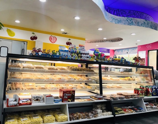Papillon International Bakery debuts new Glendale location, with Nutella ponchik and more