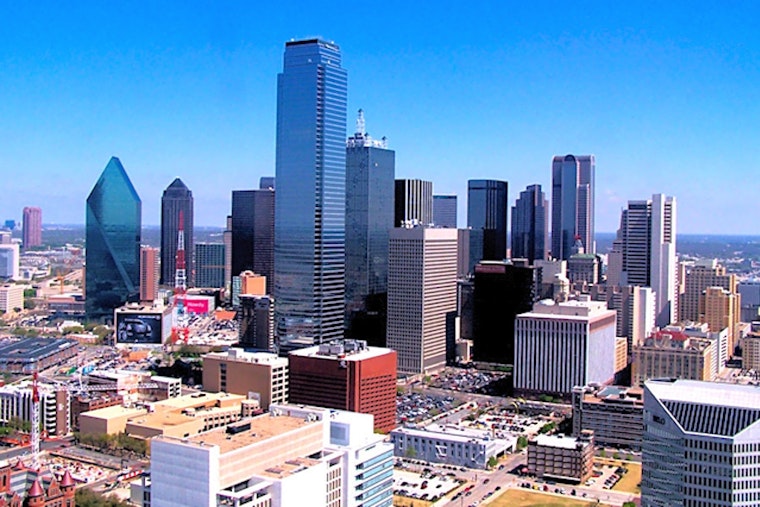 Top Dallas news: 1 killed in crash; Facebook feud leads to double shooting; more