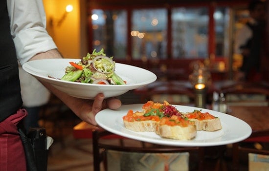 Top St. Louis news: Trip Advisor ranks city's highest-rated eateries; weather causes delays; more
