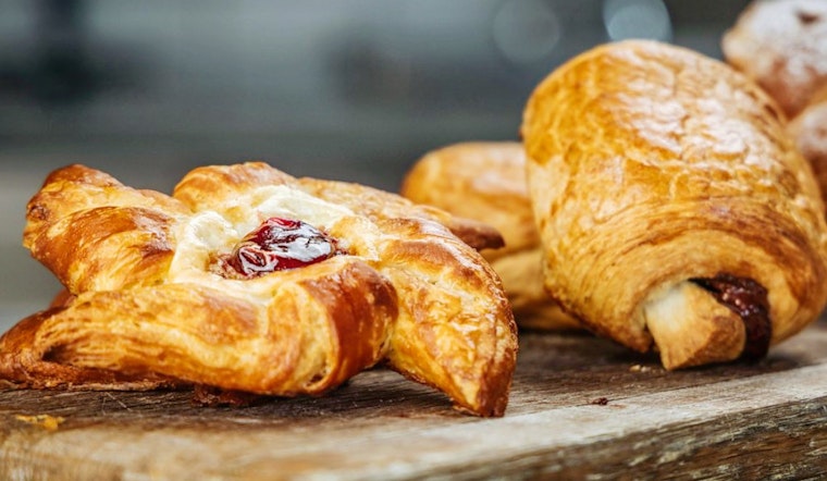 Hale gets a new cafe: Frank and Roze