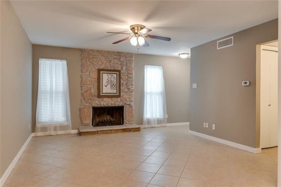 Renting in Dallas: What will $1,100 get you?