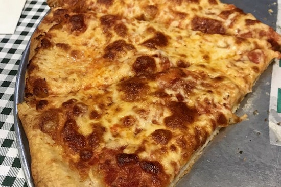 Zeppo’s Pizza brings pizza and more to San Trope