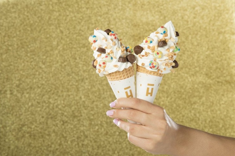 Halo Top Scoop Shop brings low-calorie sweet treats to Century City