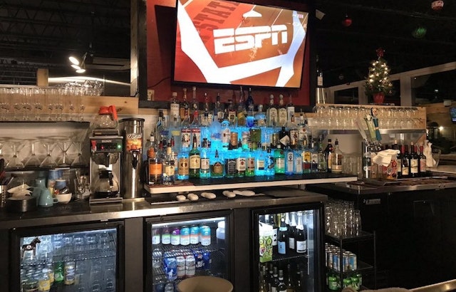 New bar The Roswell now open in Central Colorado Springs