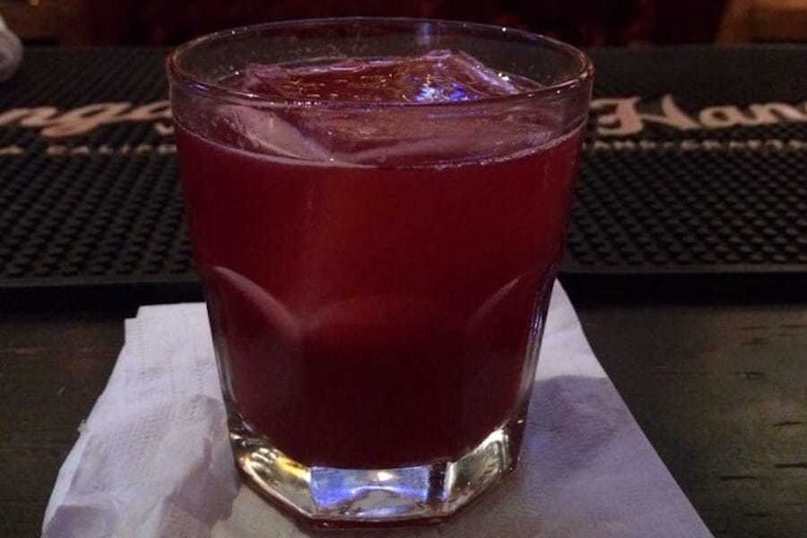 Explore 3 best budgetfriendly cocktail bars in Long Beach