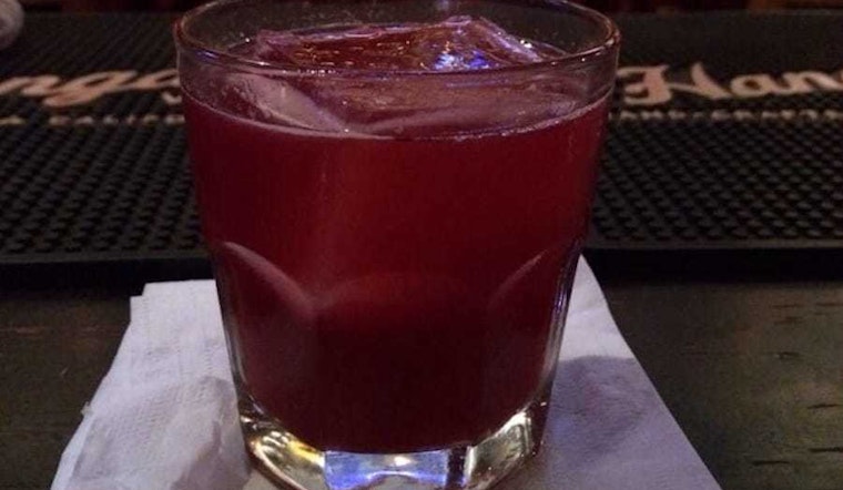 Explore 3 best budget-friendly cocktail bars in Long Beach
