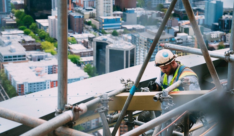 Permits for new construction projects issued in Chicago last week