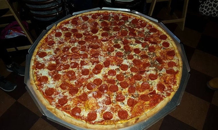 Local deals for days: The best restaurant deals in Mesa today