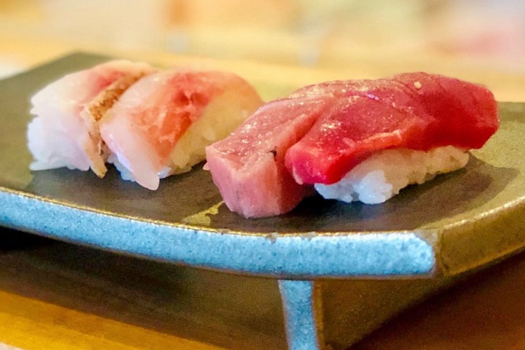 Explore the 3 top food and drink spots near Escala