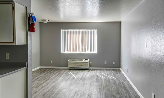 The cheapest apartments for rent in South San Pedro, Albuquerque