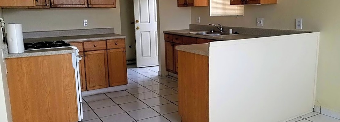 Apartments for rent in Bakersfield: What will $1,200 get you?