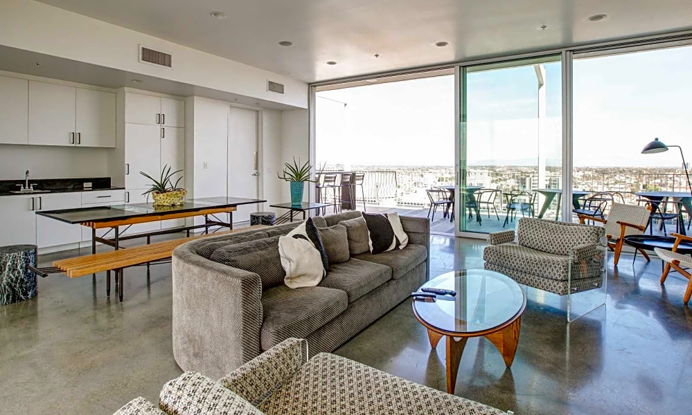 What apartments will 2,500 rent you in Long Beach, right now?