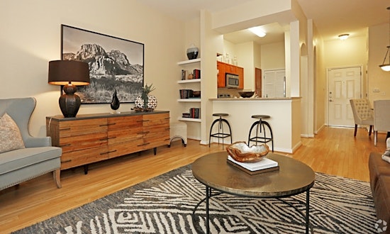 What apartments will $1,500 rent you in Paradise Valley, this month?