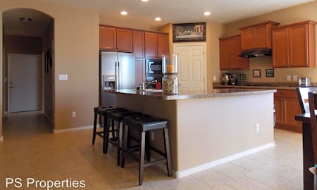 Apartments for rent in Albuquerque: What will $1,800 get you?