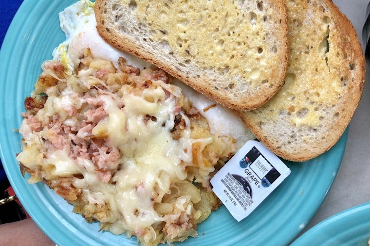 4 top options for affordable breakfast and brunch food in Pittsburgh