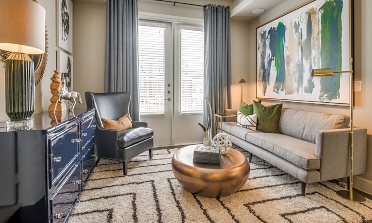 What apartments will $1,100 rent you in Downtown San Antonio, right now?