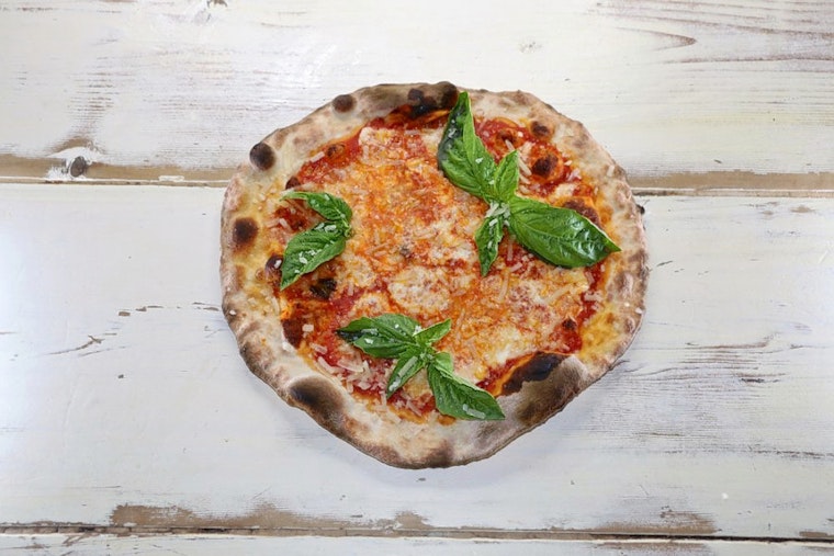 New Brickell bar, DC Pie Co., opens its doors