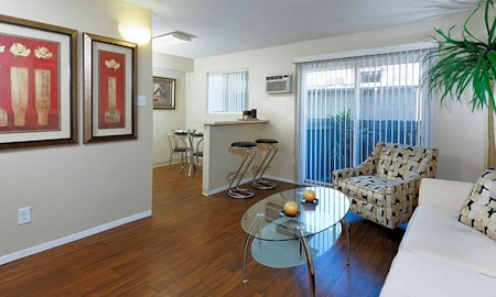 Renting in Albuquerque: What's the cheapest apartment available right now?