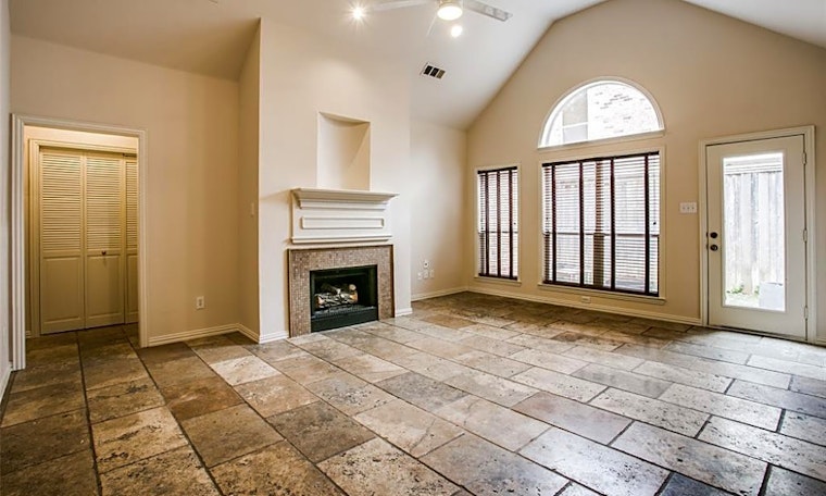 What apartments will $3,500 rent you in M Streets, this month?