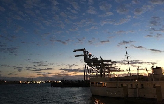 Oakland weekend: seaport tour, Mother's Day eats, classic film noir, more