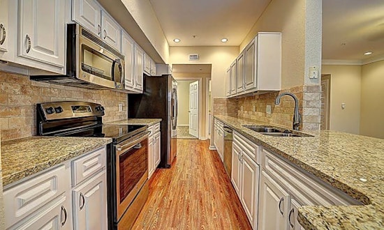 The cheapest apartments for rent in the River Oaks Area, Houston