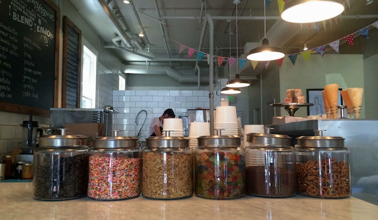 Weekend Roundup: Bike Party, Condo Prices, and A Lost Cat