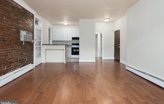 What does $1,600 rent you in Washington, today?