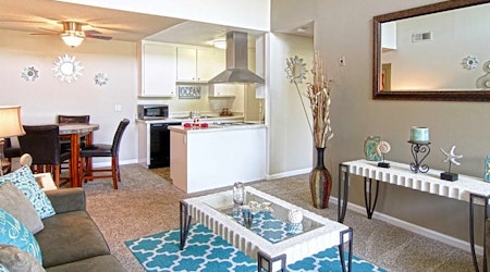 Apartments for rent in Chula Vista: What will $2,100 get you?
