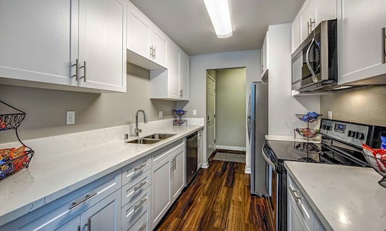 Apartments for rent in Long Beach: What will $2,300 get you?