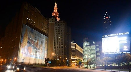 Top Cleveland news: Beckham allegedly wants out; new book documents unique restrooms; more