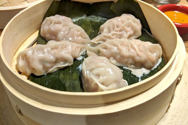 New Kips Bay restaurant offers Indian-style Chinese fare with a side of family history