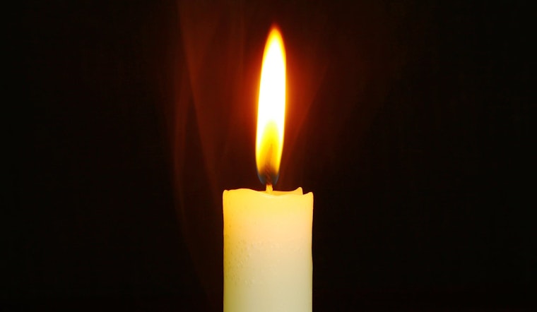 Top Charlotte news: Candlelight vigil honors Brooks; pastor accused of child sex abuse; more