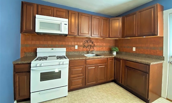 Budget apartments for rent in Boulevard Heights, St. Louis