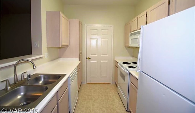Budget apartments for rent in McCullough Hills, Henderson
