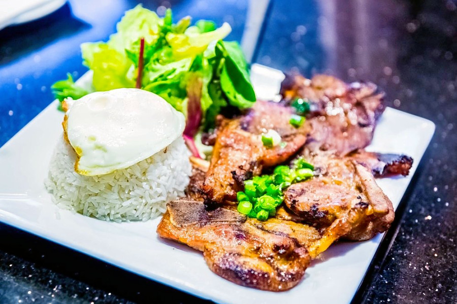 Explore the 4 most popular spots in Sacramento's Alhambra Triangle