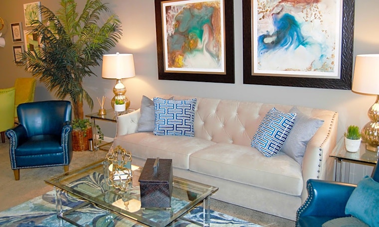 What apartments will $1,100 rent you in Alamo Farmsteads, right now?