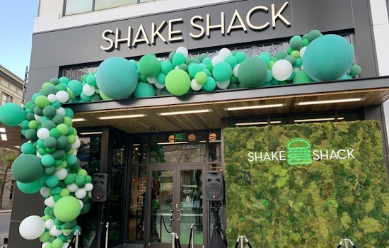 New Shake Shack location opens Downtown