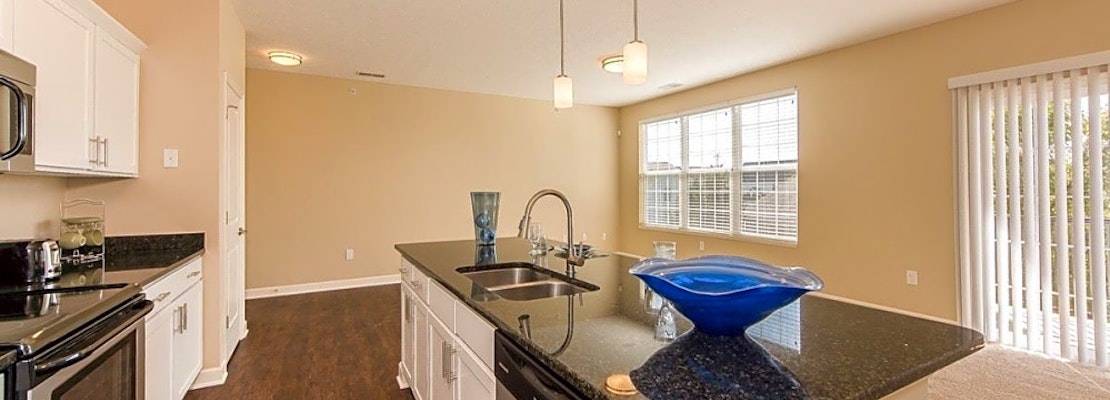What apartments will $1,000 rent you in Tuttle West, today?