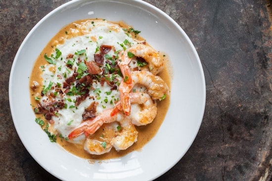 Check out the 4 top spots in Houston's The Heights neighborhood