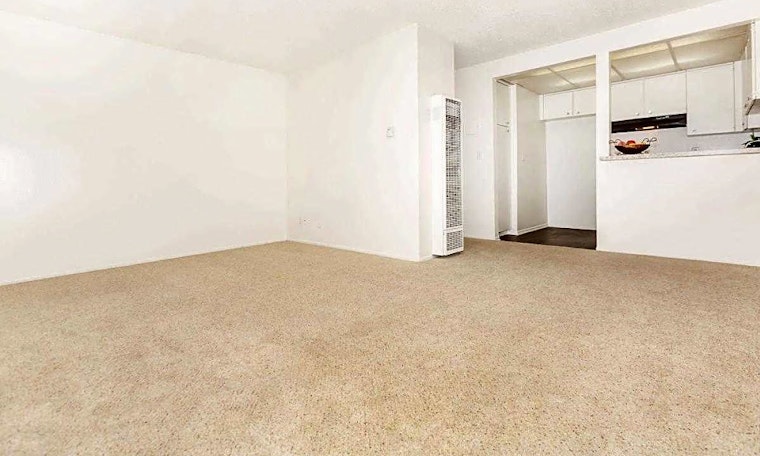 What apartments will $1,600 rent you in West Anaheim, this month?