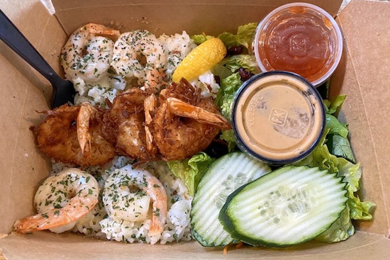 Hawaiian eatery Coco Shrimp opens new location in Fort Worth