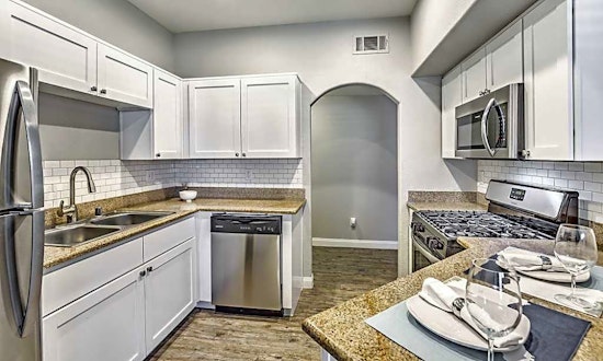 What apartments will $1,200 rent you in The Lakes right now?