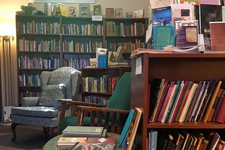 Explore 4 top inexpensive bookstores in Minneapolis