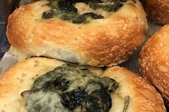 Noah’s NY Bagels debuts downtown