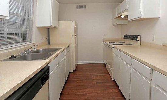 The cheapest apartments for rent in Oak Hill, Jacksonville