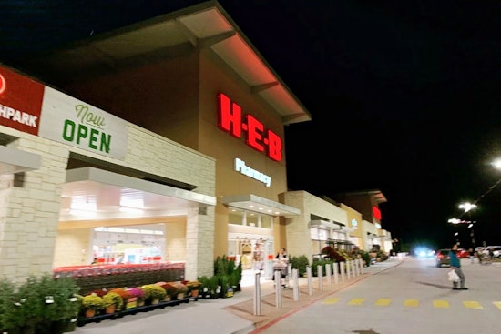 H-E-B debuts new location in Kingwood Area