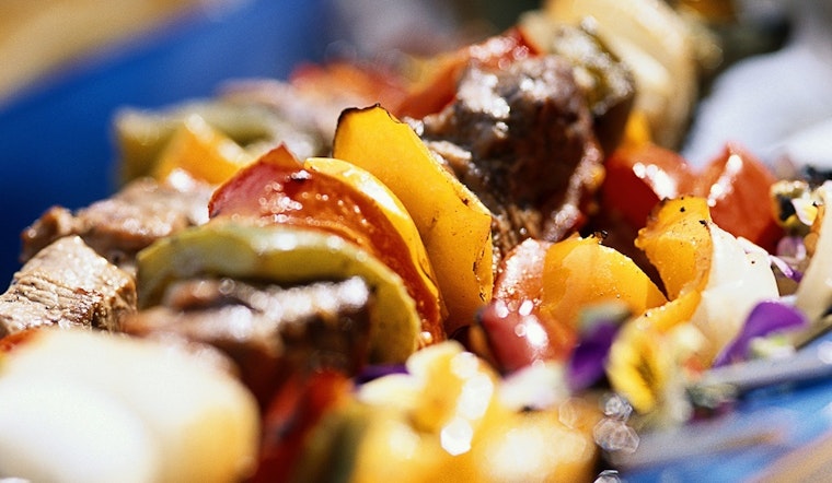 Local deals for days: The best restaurant deals in Arlington today
