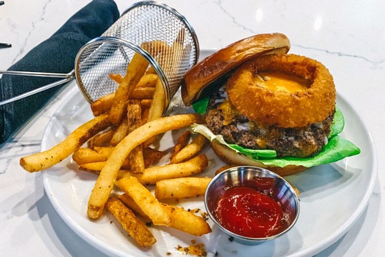 New Hollywood Hills traditional American spot General Admission opens its doors