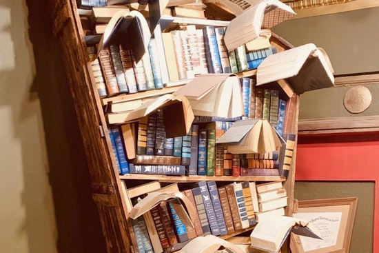 Check out 3 best inexpensive bookstores in Los Angeles