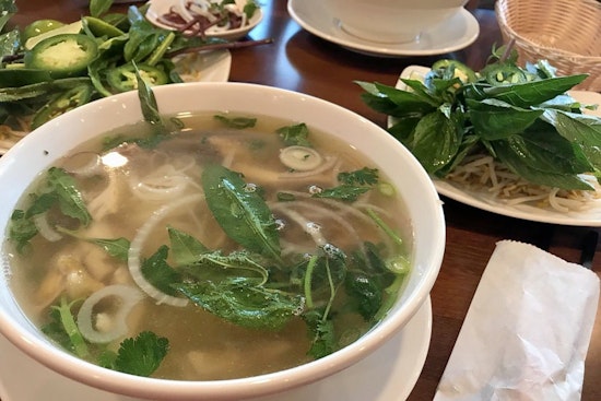 Chicken-focused Pho Ga Dong Nai debuts in Asiatown